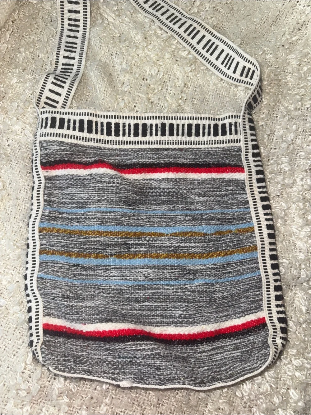 Venezuela Handwoven Crossbody Bag in Multicolor